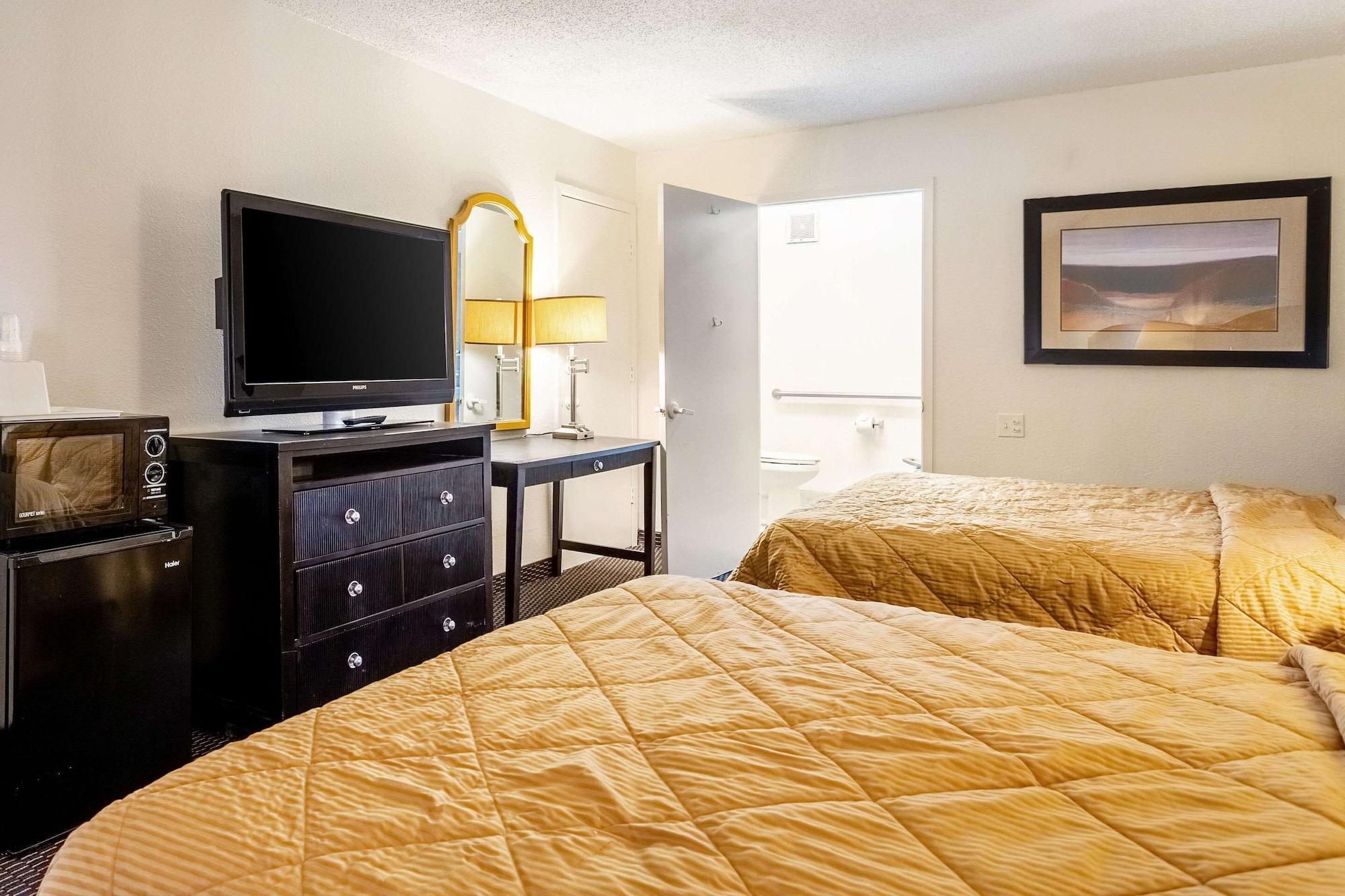 לאס קרוסס Mesilla Valley Days Inn & Suites מראה חיצוני תמונה
